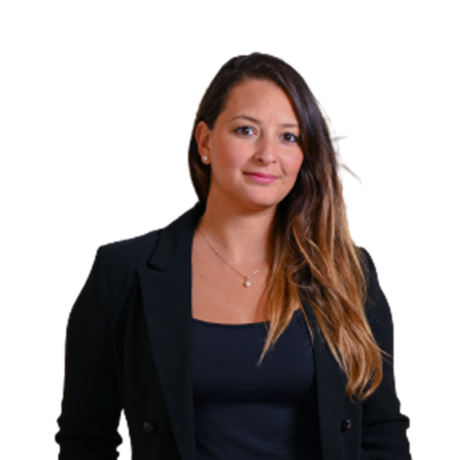 Headshot of Loria Mebarki