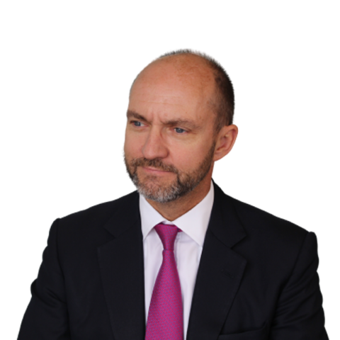 Headshot of Nat Cross