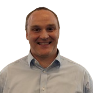 Headshot of Oliver Hussey