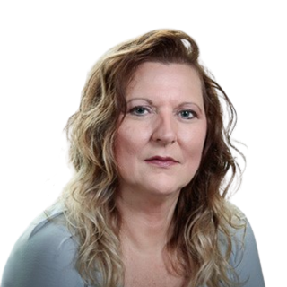 Headshot of Rhea Turchinetz