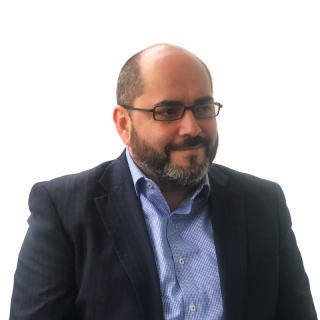 Headshot of Vicente Miranda